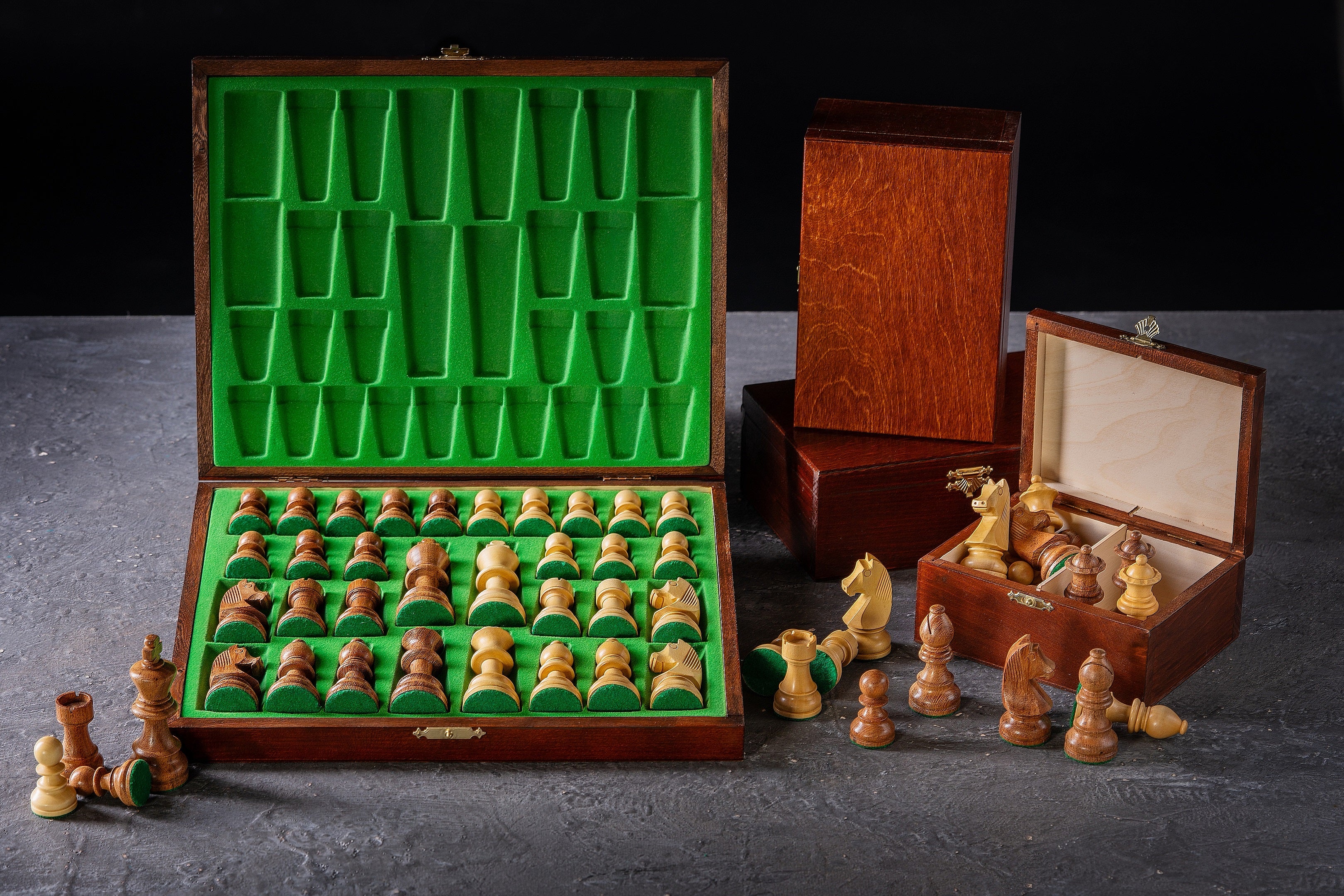 Scatola Valigetta in Legno per figure n. 5 - b32d4906e560698bdf69f1ee0c329be4