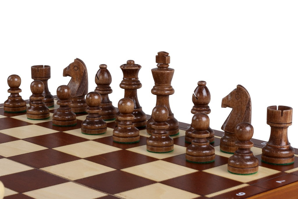 Torneo n. 4 Scacchi + Warcaby + Backgammon - e5bd64c15a46ad4bc82034664b089f44