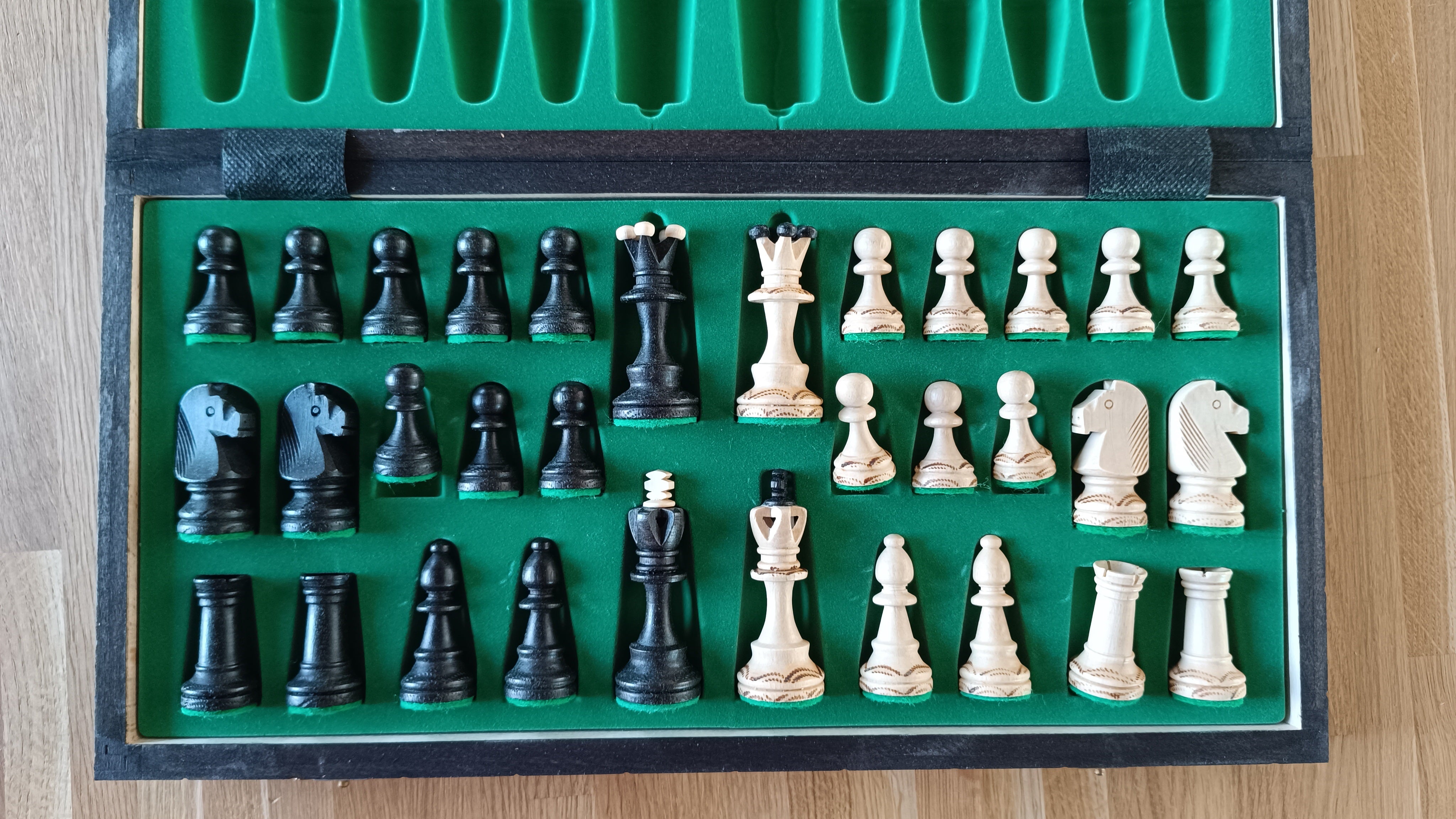 SENATORE/inserire - 732852be7db0f1137c806b1322e1f407