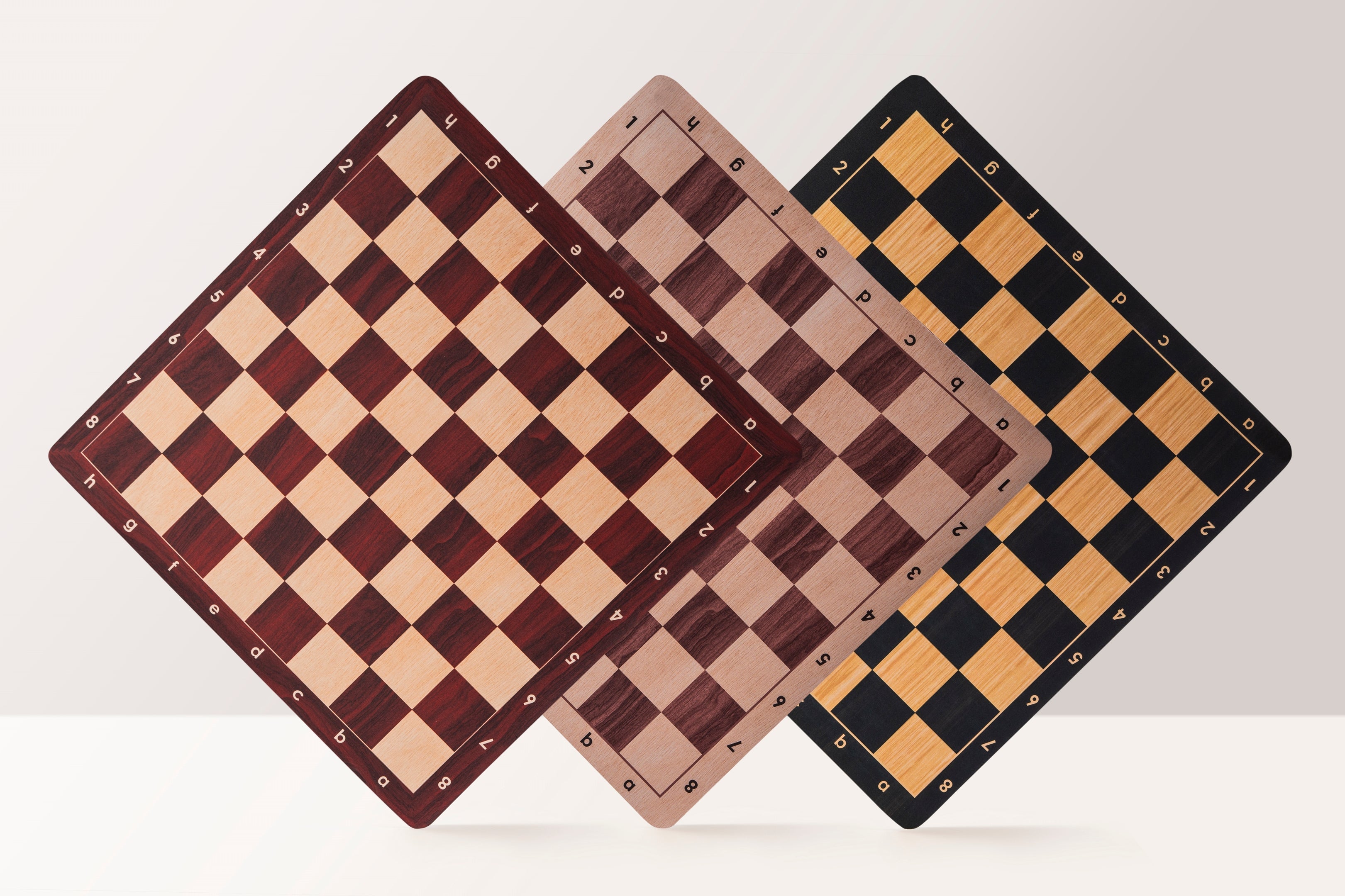 Scacchiera arrotolabile n. 6 (51 cm), fondo in MOGANO antiscivolo - a4b0726442d21ad151ef0e07c8e3e6b4