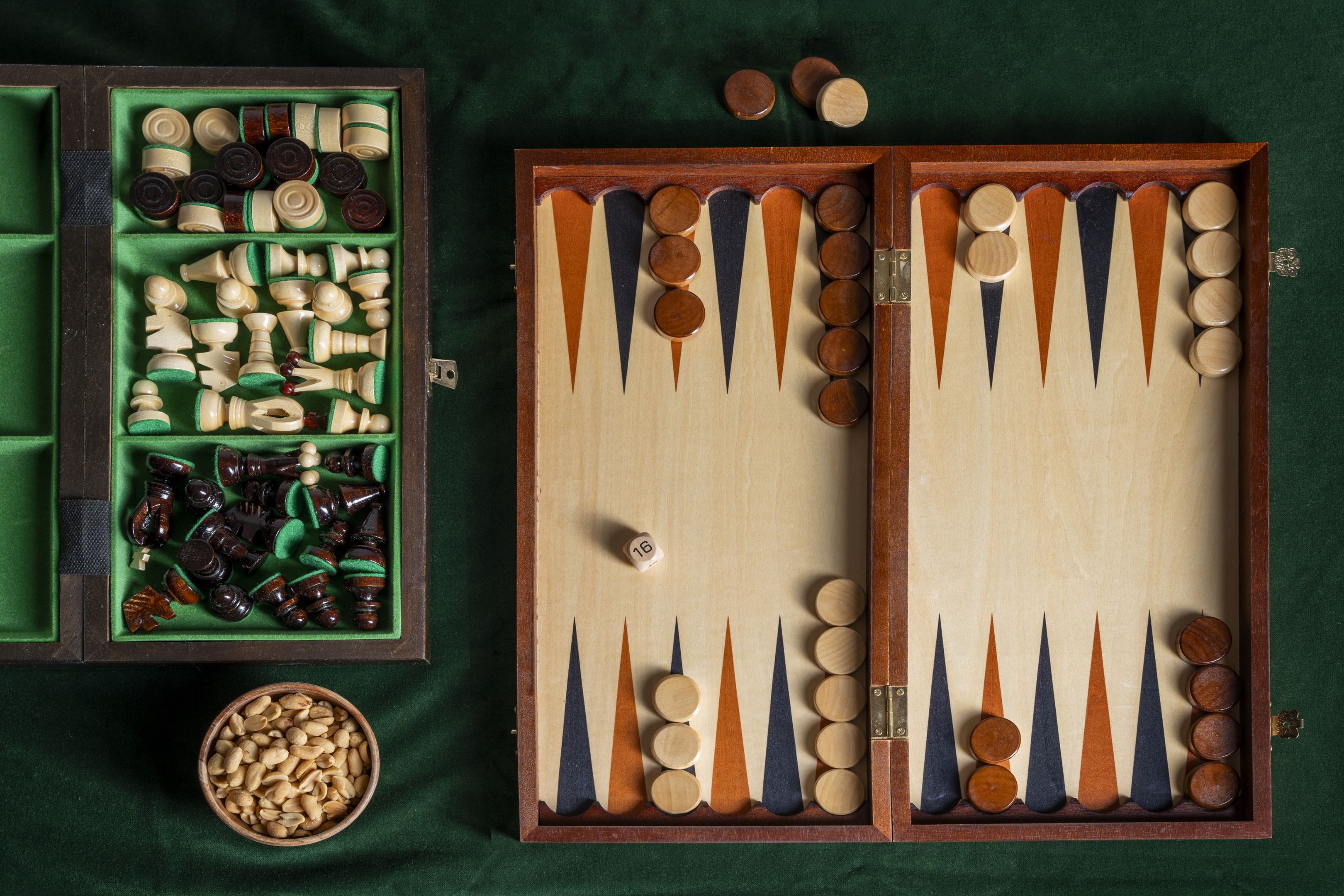 BACKGAMMON - TRIKTRACK GRANDE - BACKGAMMON - TRIKTRACK GRANDE