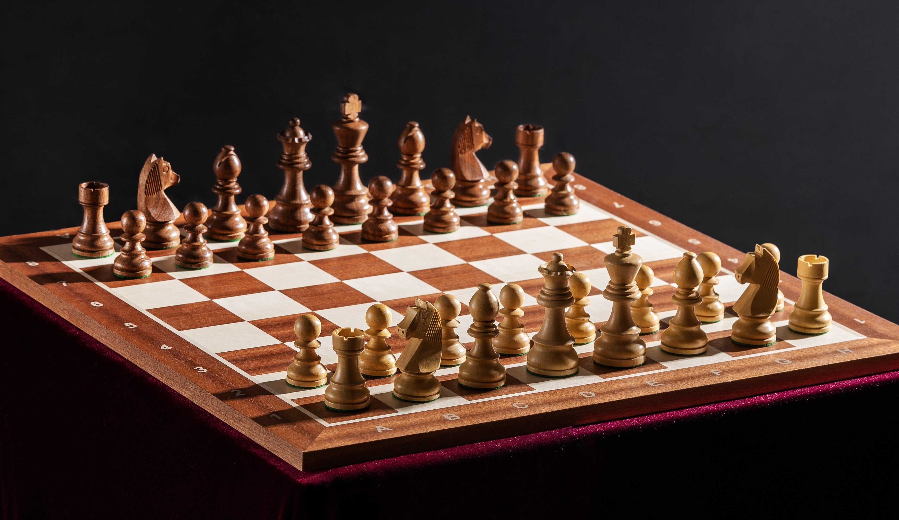 Set di scacchi Dioniso - scacchiera da 50 mm + Scacchi Tedeschi (Re 9 cm) - 9d9ca21765e062088b6b1bd6c08951ed