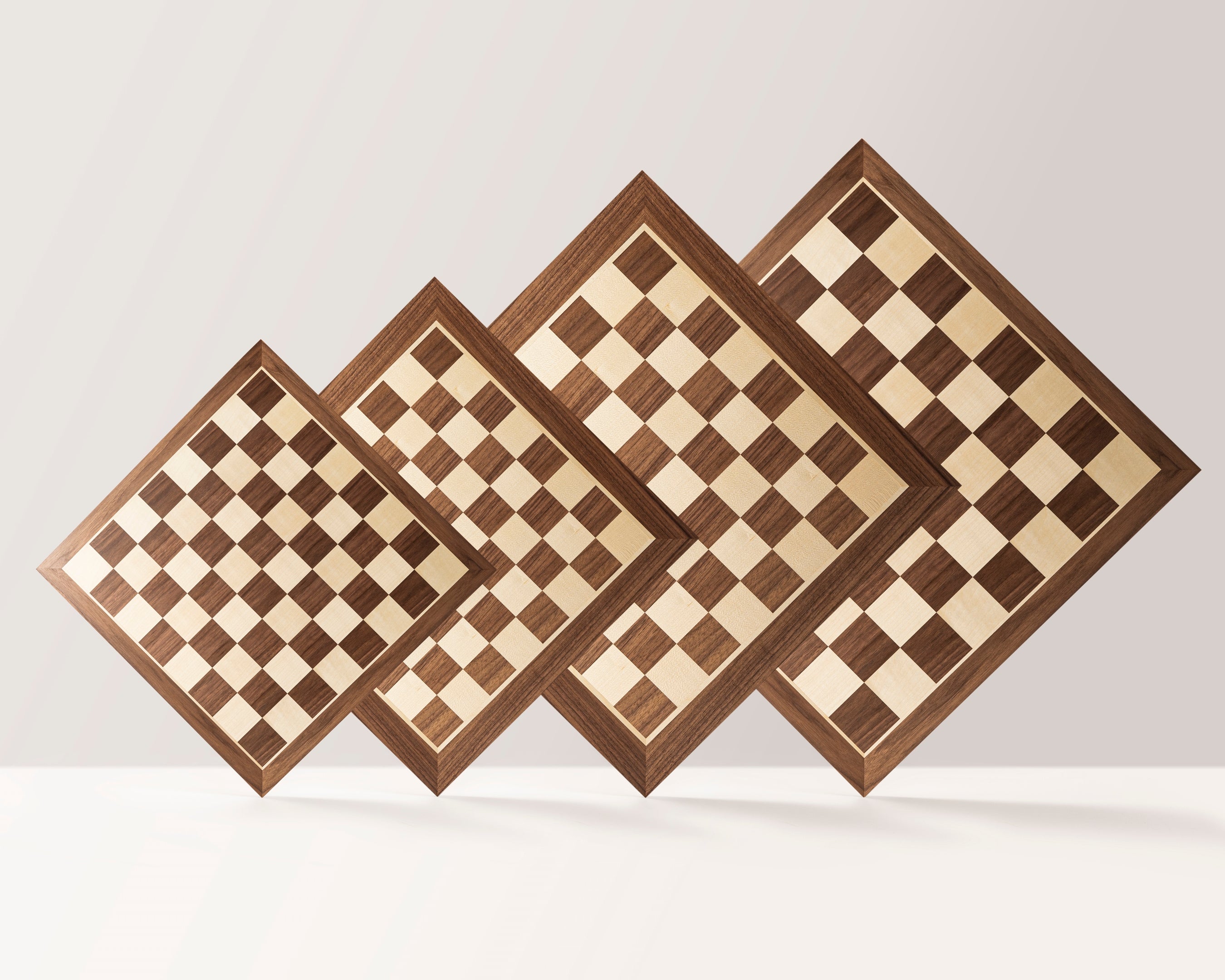 Scacchiera n. 5 (senza Coordinate) noce/acero (intarsiata) - 9c7cefe2454450f37e6ce326d745ac1c