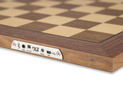 Tablero de ajedrez electrónico DGT Tournament + piezas Timeless y cableado principal