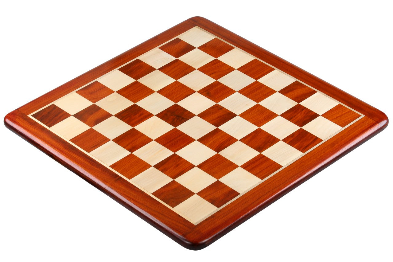 Scacchiera in legno massiccio (58x58cm) - legno rosso/faggio (campo 58 mm) - Scacchiera in legno massiccio (58x58cm) - legno rosso/faggio (campo 58 mm)