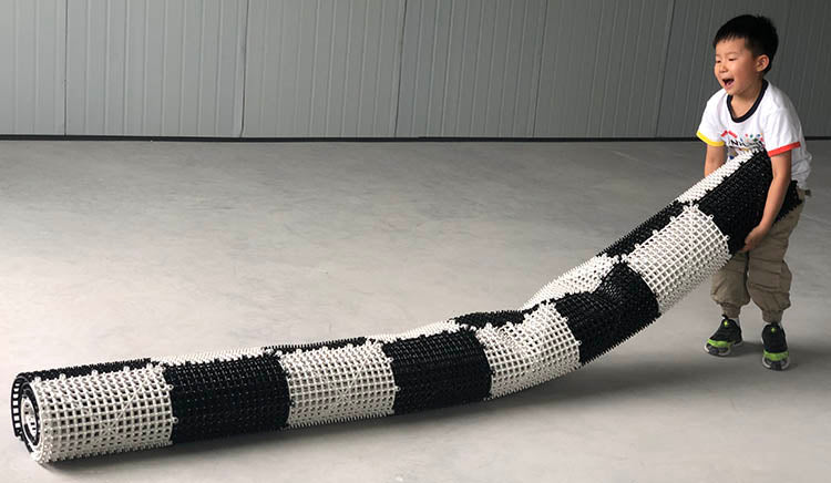 Scacchiera in gomma per scacchi e dama da esterno/giardino (casella 30cm) - 7286456e66a6ca7604a62cd5fe39a862