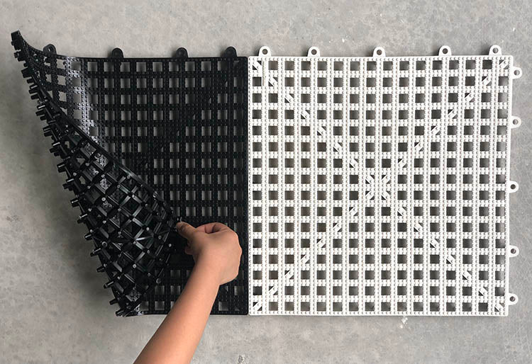 Scacchiera in gomma per scacchi e dama da esterno/giardino (casella 30cm) - 826ee1056ec96386b90b9126a5800d1e