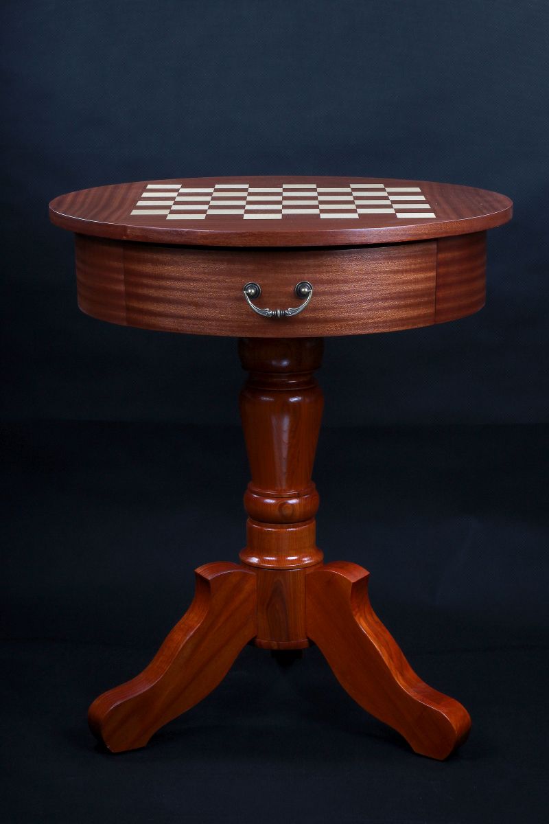 Tavolo da scacchi de Lux, rotondo, senza figure (altezza 77 cm) - Tavolo da scacchi de Lux, rotondo, senza figure (altezza 77 cm)